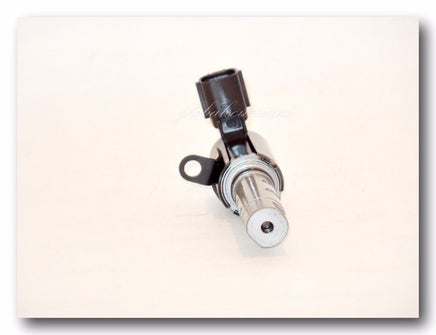 Engine Variable Timing Solenoid Actuator W/ Connector Fits:Dodge Hyundai Kia Rio
