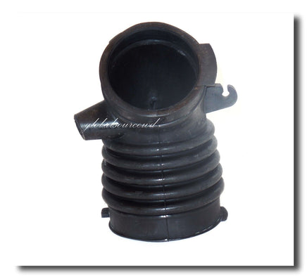AJ51-13-221 Engine Air Intake Hose Fit:Mazda MPV 2002 to 2006 V6 3.0L