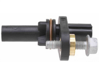 4 Camshaft  & 1 Crankshaft Position Sensor Fits:GM GMC Saturn Suzuki 2007-2009