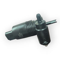 Windshiled Washer Pump + Connector Front - Rear  Fits Audi BMW Checrolet Ford &